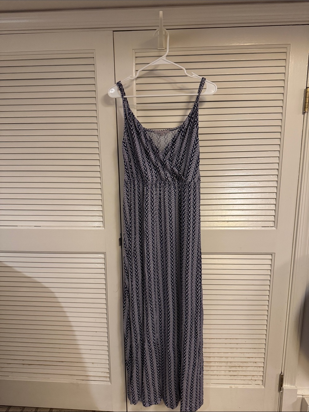 GAP Navy and White Chevron Maxi Dress